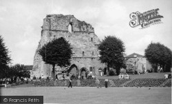 The Castle And Bowling Green c.1965, Knaresborough