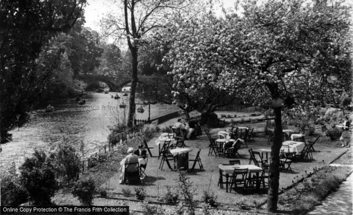 Photo of Knaresborough, Ye Olde Manor House Tea Gardens c.1960