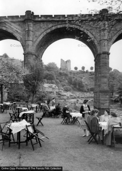 Photo of Knaresborough, Ye Olde Manor House Tea Gardens c.1960