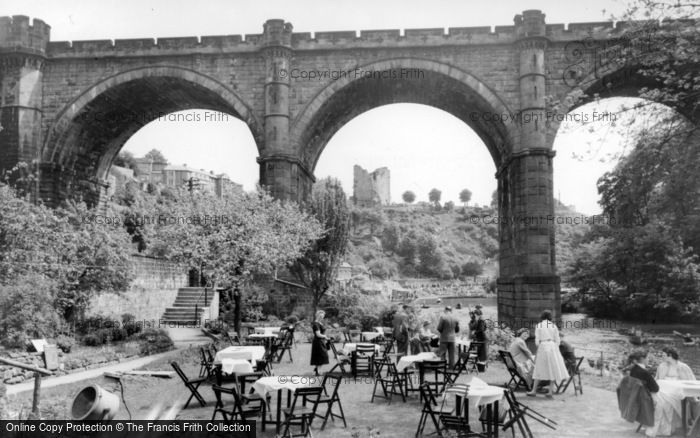 Photo of Knaresborough, Ye Olde Manor House Tea Gardens c.1960
