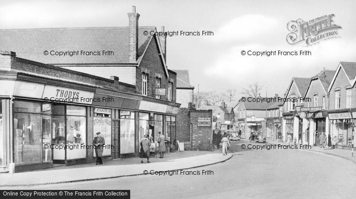 Photo of Knebworth, London Road c.1950