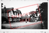 The Lytton Arms c.1965, Knebworth