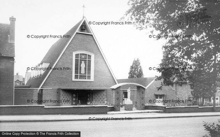 Photo of Knebworth, The Roman Catholic Church c.1965