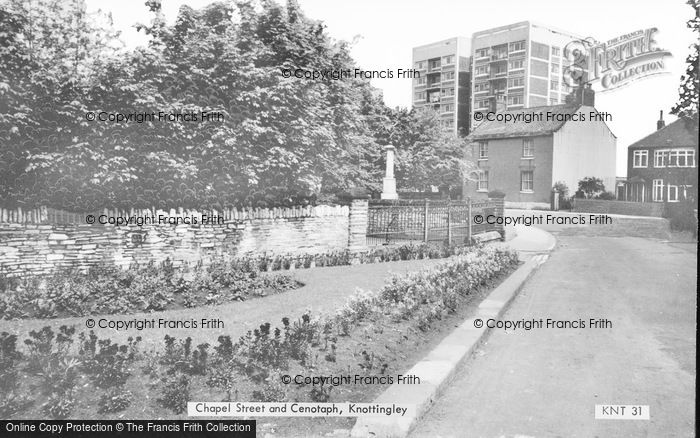 Photo of Knottingley, Chapel Street And Cenotaph c.1965
