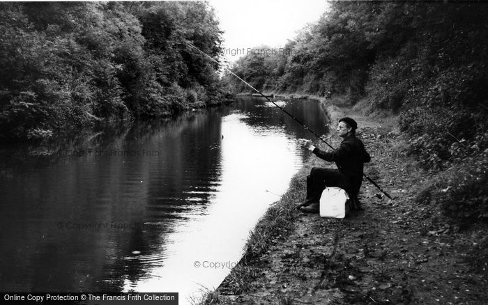 Photo of Knowle, Fishing, Grand Union Canal c.1965