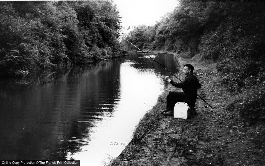 Knowle, Fishing, Grand Union Canal c1965