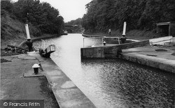 Grand Union Canal c.1965, Knowle