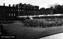 Knowsley Hall 1953, Knowsley