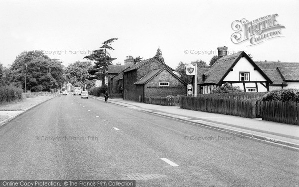 Photo of Knutsford, Chelford Road c.1960