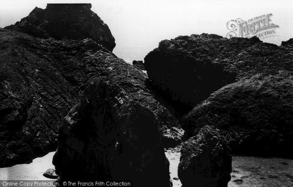 Photo of Kynance Cove, c.1960