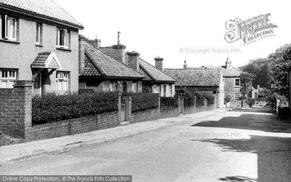 Photo of Laceby, Old Chapel Lane c.1955
