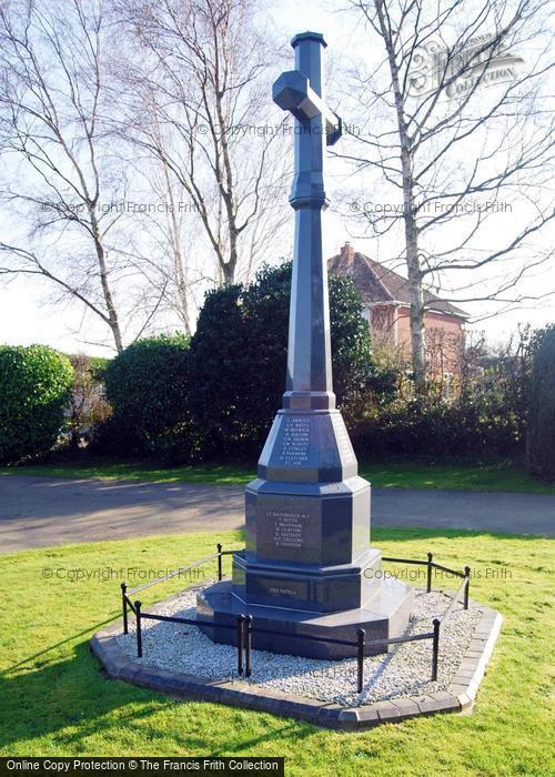 Photo of Laceby, War Memorial 2022