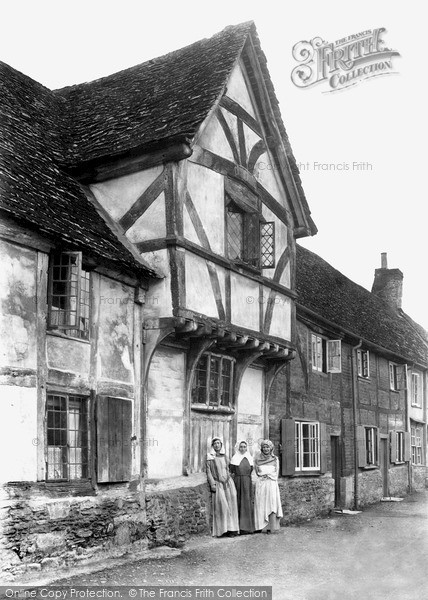 Photo of Lacock, The Medieval Pageant 1932