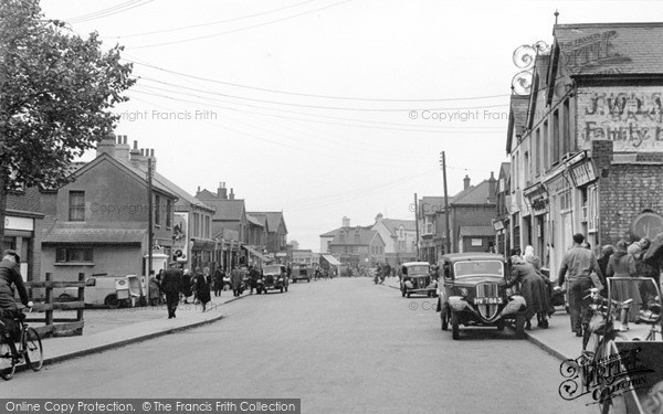 Photo of Laindon, High Road 1950