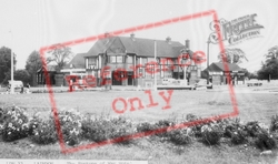 The Fortune Of War Hotel c.1960, Laindon