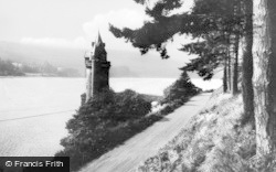 The Straining Tower c.1955, Lake Vyrnwy