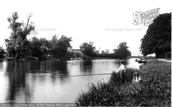 Photo of Laleham, On The Thames 1904