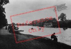 The River Thames 1934, Laleham