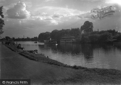 The Thames 1934, Laleham