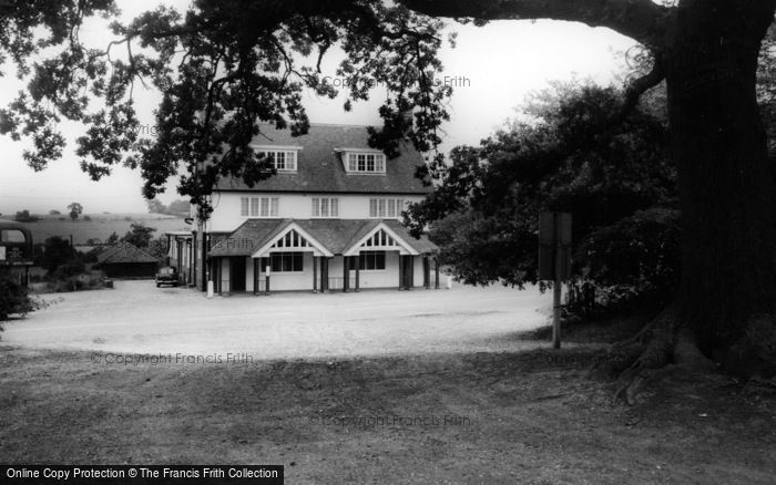 Photo of Lambourne End, The Beehive c.1960