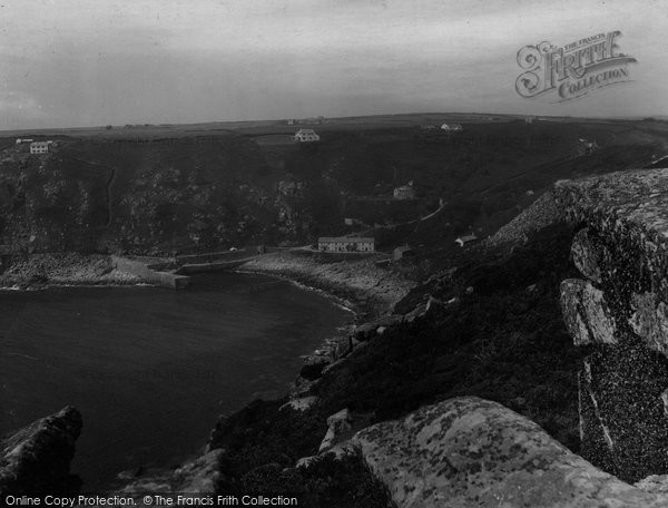 Photo of Lamorna Cove, 1927