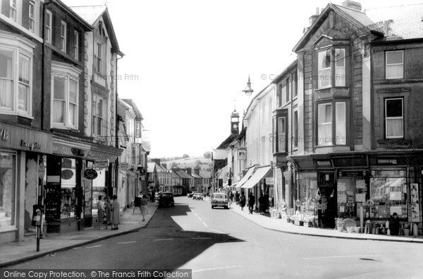 Photo of Lampeter, Town Centre c.1960