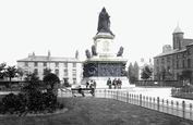 Queen Victoria Monument, Dalton Square 1912, Lancaster