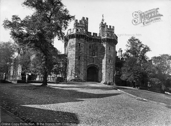 Photo of Lancaster, The Castle Gateway c.1918