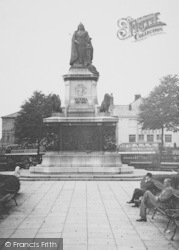 The Memorial Gardens, Dalton Square c.1955, Lancaster