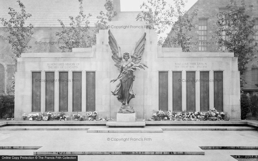 Lancaster, the War Memorial 1925