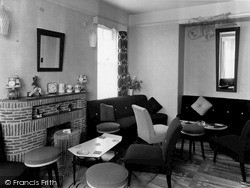 The Bar Of Hallan Vean Country Club c.1955, Land's End