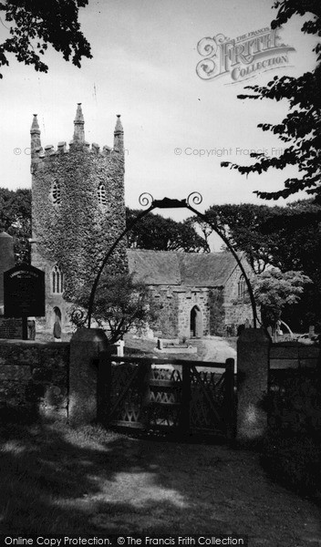 Photo of Landewednack, St Wynwallow's Church c.1960