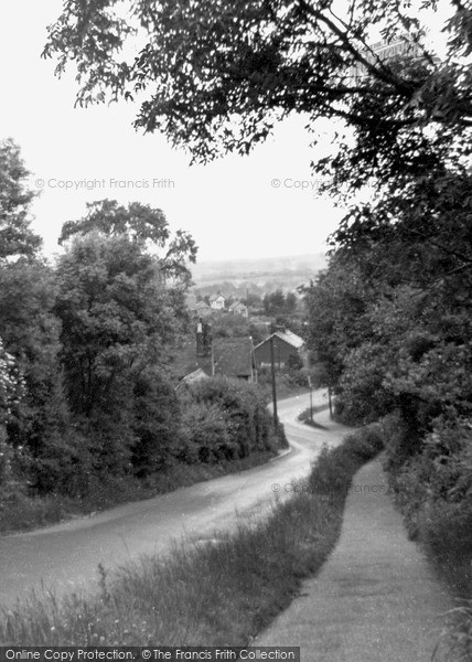 Photo of Langdon Hills, the High Road c1950