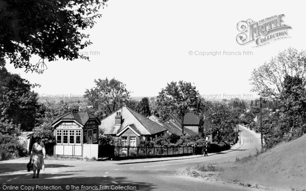 Photo of Langdon Hills, The High Road c.1950