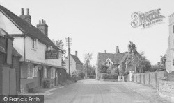 The Red Lion c.1960, Langley