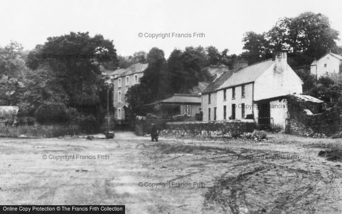 Photo of Laugharne, The Strand c.1955