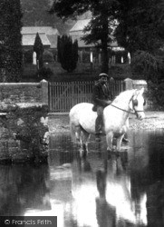A Horseman 1906, Launceston