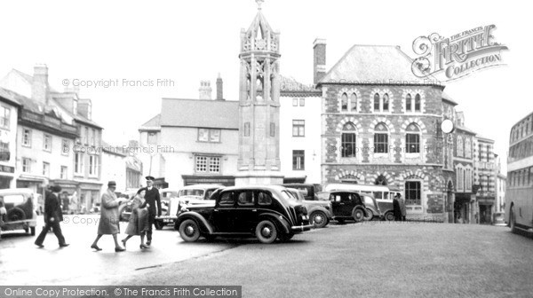Photo of Launceston, Market Place c.1950