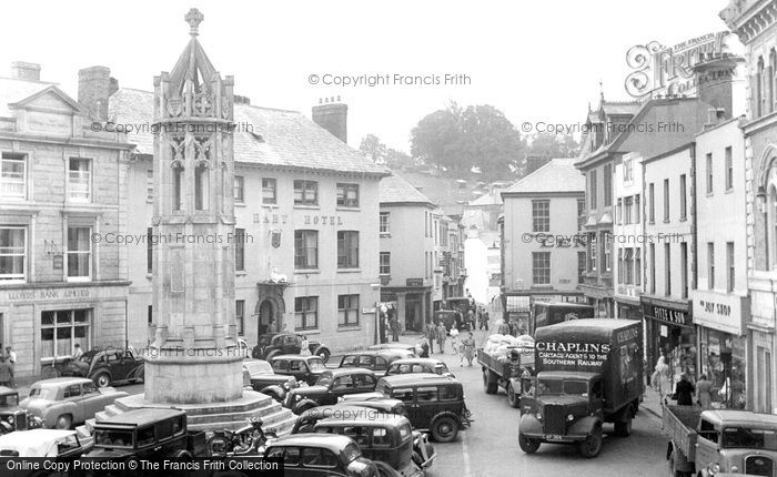 Photo of Launceston, The Square 1949