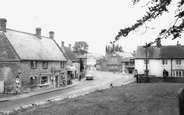 Post Office And Square 1967, Lavendon