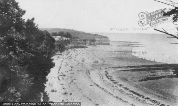 Photo of Lavernock, St Mary's Well Bay c.1960