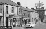 In Front Street 1967, Leadgate