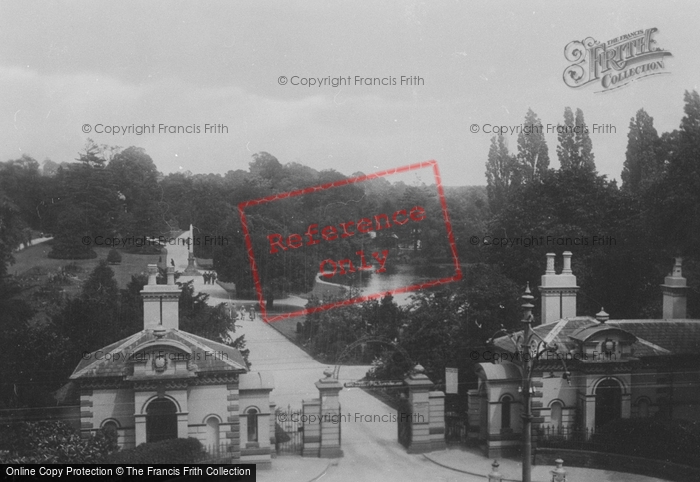 Photo of Leamington Spa, Entrance To Jephson Gardens 1922