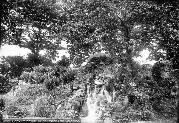 Photo of Leamington Spa, Pump Rooms Gardens Cascades 1892