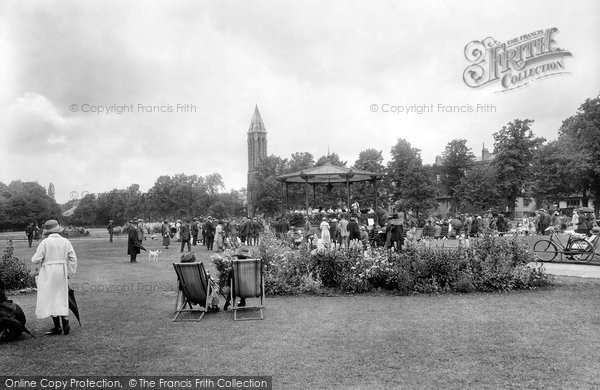 Photo of Leamington Spa, Royal Pump Room Gardens 1922