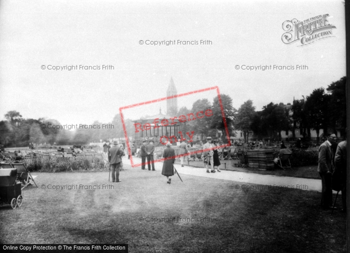 Photo of Leamington Spa, Royal Pump Rooms Gardens 1932
