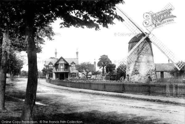 Photo of Leamington Spa, Tachbrook Road Windmill 1892