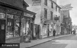 At The Shops 1925, Leatherhead