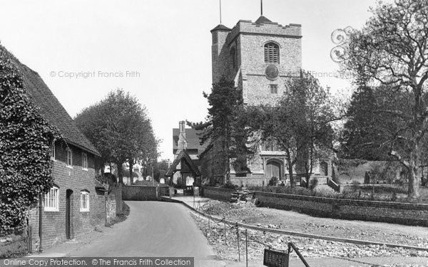 Photo of Leatherhead, Church Of St Mary And St Nicholas 1925