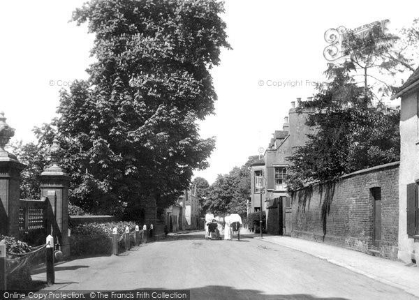 Photo of Leatherhead, Church Street 1908